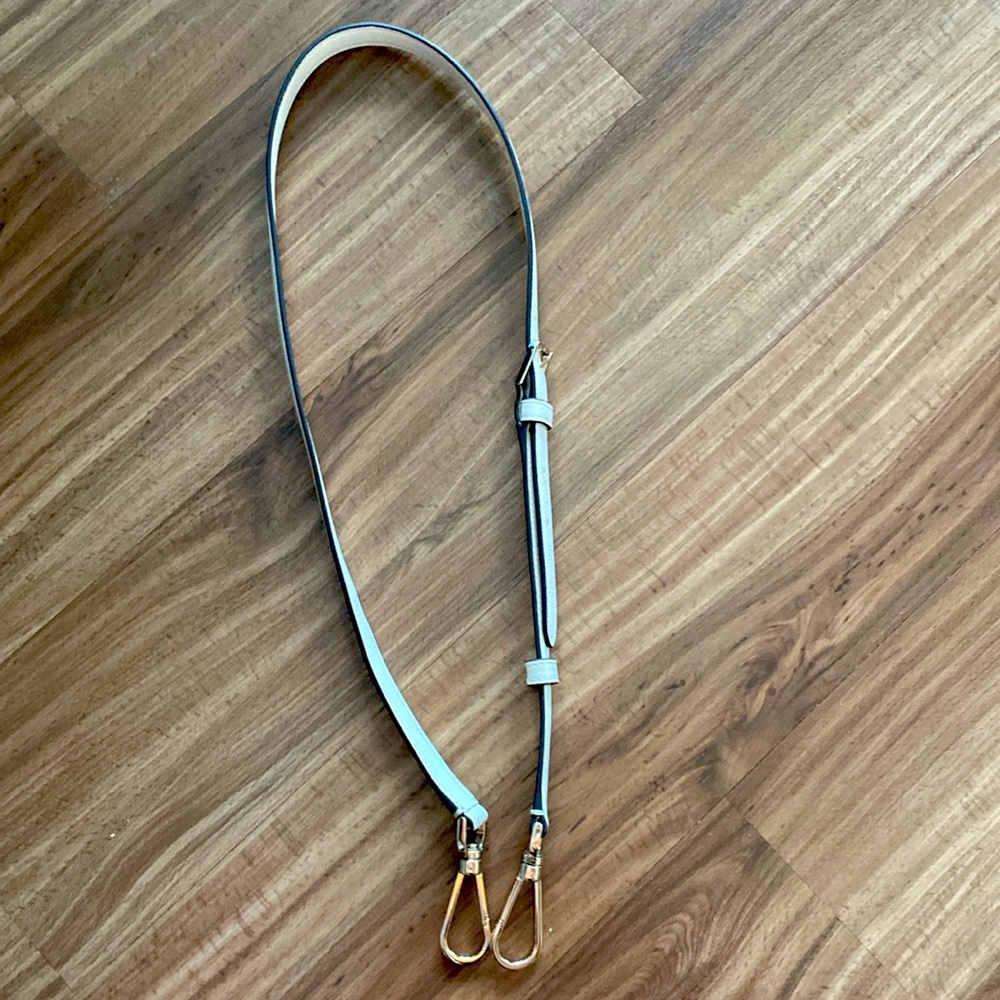 BNWOT Kate Spade Cream Pebbled  Leather Strap